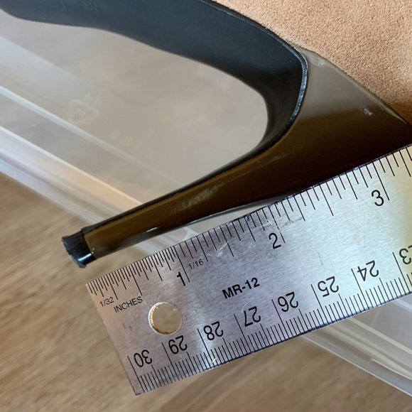 Aldo 3 1/2” Suede Heels - Picture 3 of 7